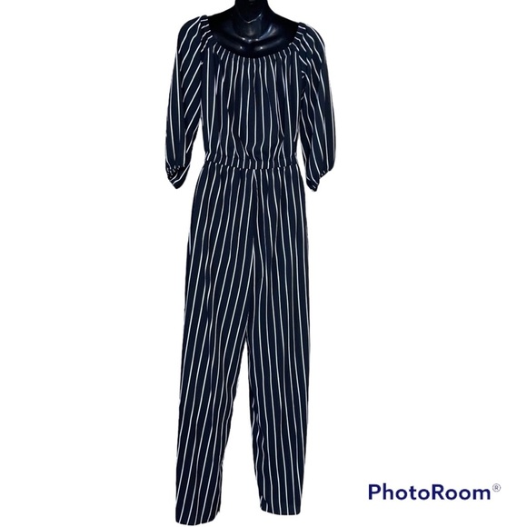 BNWT Haute Monde Off Shoulder Wide Leg Jumpsuit Sz M - Picture 3 of 6